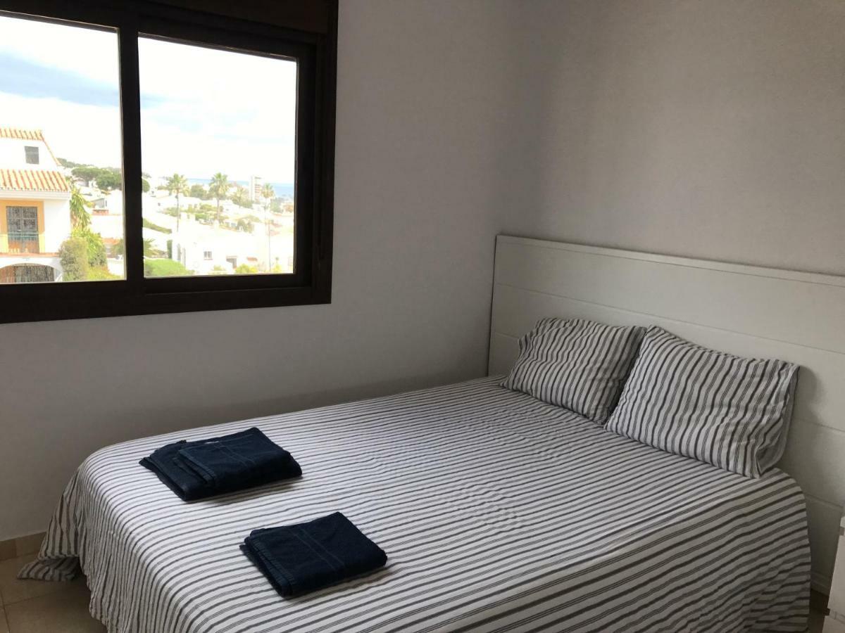 Adosado En Residencial Villa Sitio de Calahonda Bagian luar foto